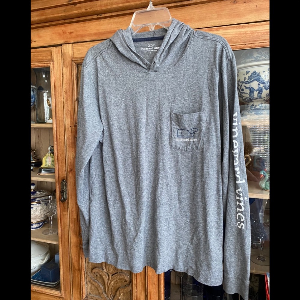 Vineyard vines shirt